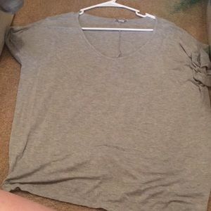 Grey workout t-shirt